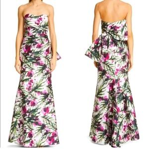 NEW Badgley Mischka Floral Strapless Column Gown Size 2
